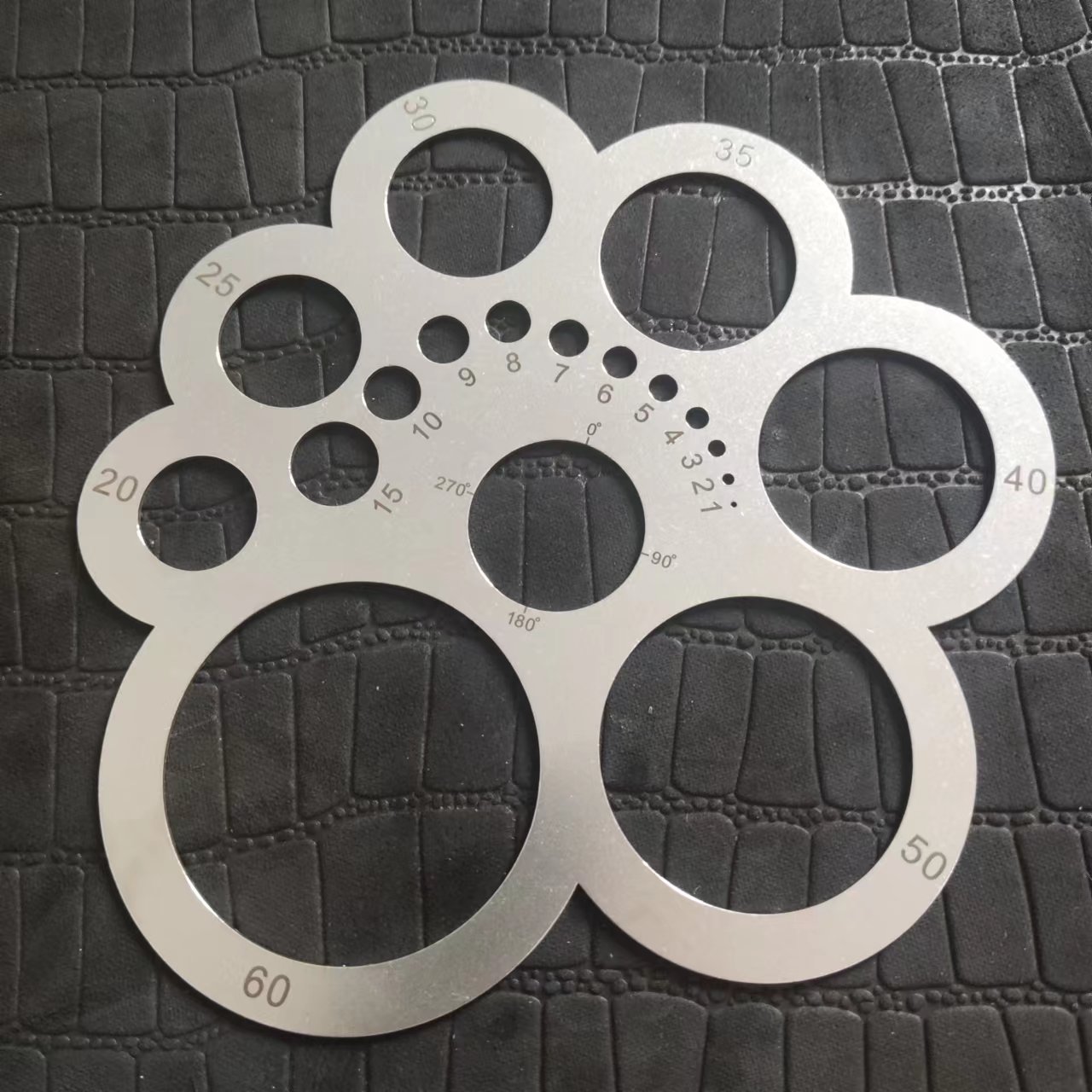 1 pz utensile da taglio in pel - Home Security Measures recensione e prezzo